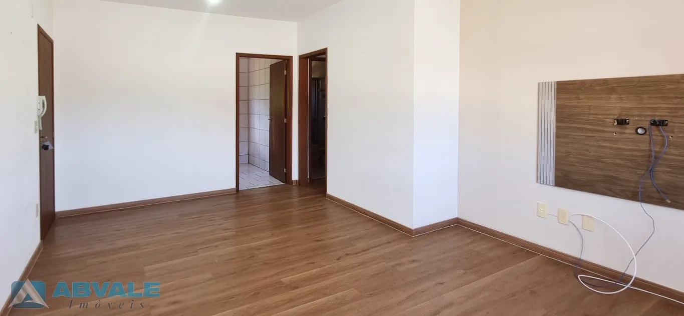 Apartamento com 2 dormitórios no bairro Velha Central — foto 3