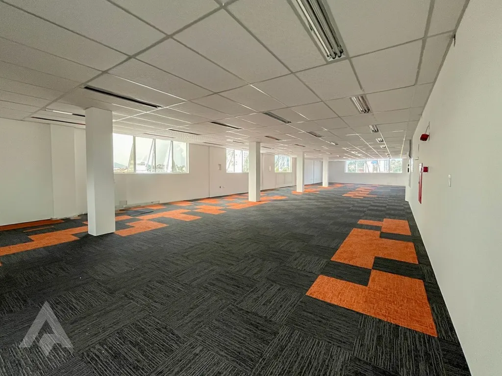 Sala comercial de 446,78m para locação por R$ 12.500,00 - Bairro Itoupava Norte - Blumenau/SC — foto 5