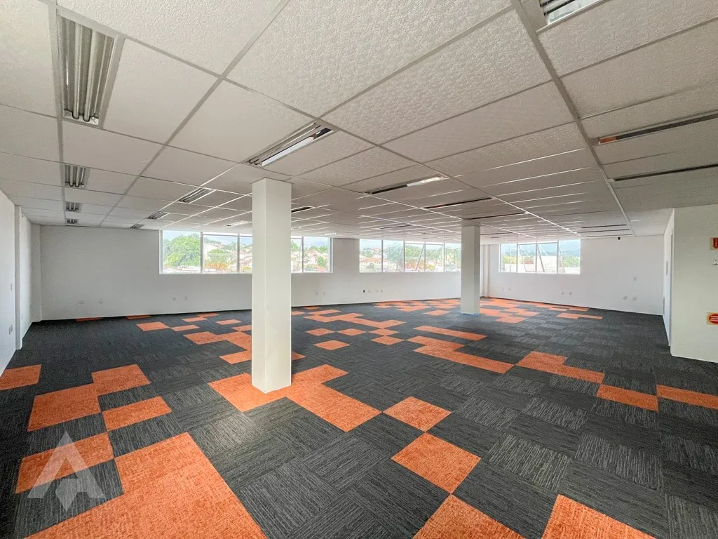 Sala comercial de 446,78m para locação por R$ 12.500,00 - Bairro Itoupava Norte - Blumenau/SC — foto 7