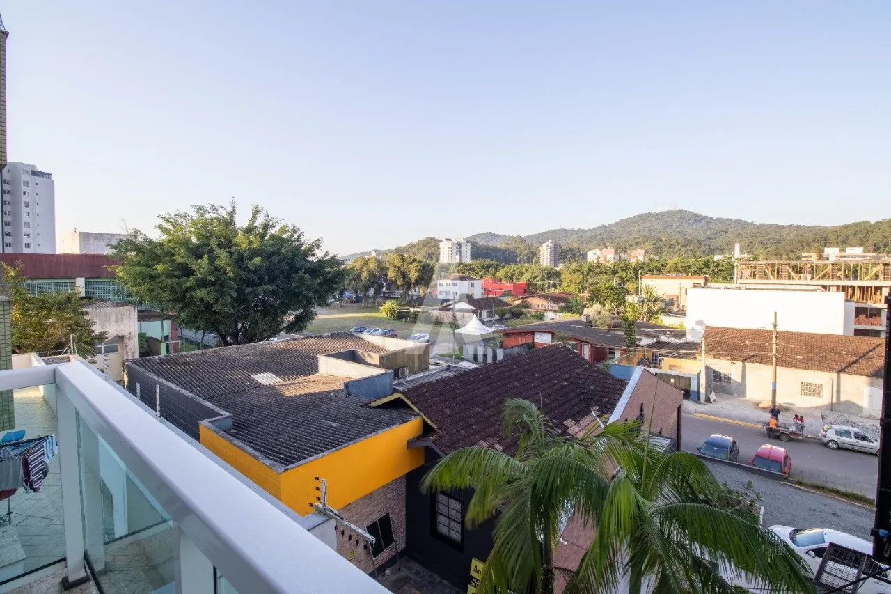 Apartamento com 1 suíte(s) mais 2 quarto(s) à venda no bairro CENTRO em JOINVILLE, por R$ 1.100.000.00. — foto 7