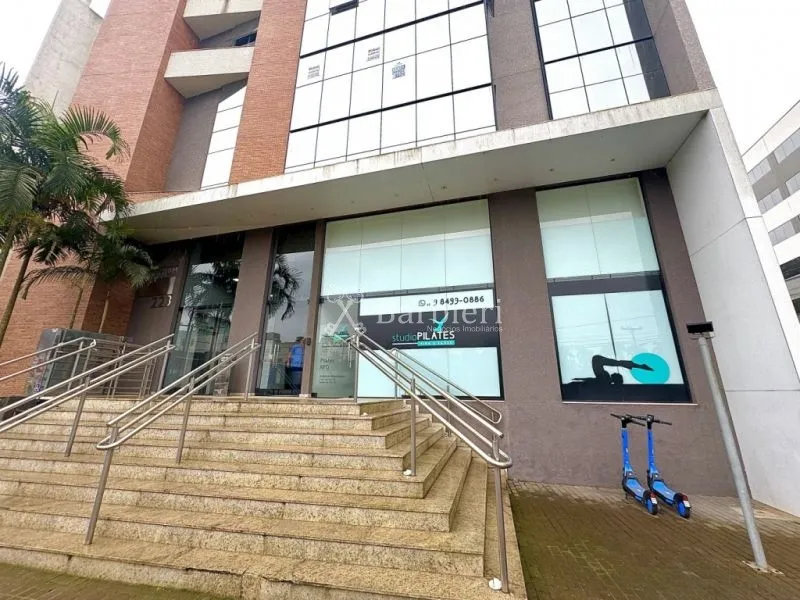 Sala Comercial Nova com 1 vagas no Centro de Blumenau/SC — foto 2