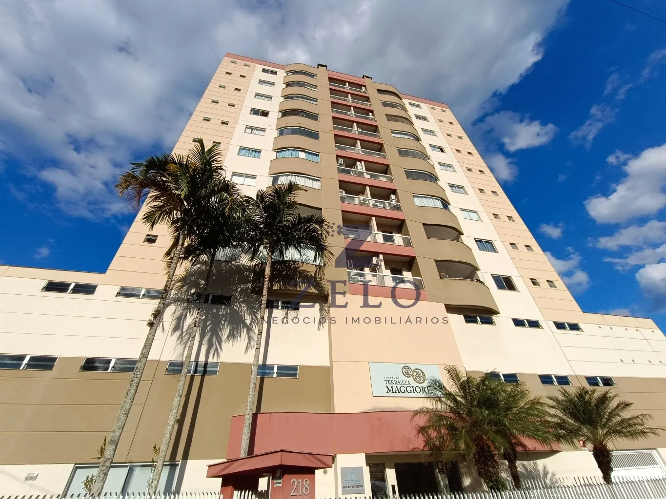 Excelente Apartamento Semimobiliado - Transversal da Rua 7 de Setembro - foto 1