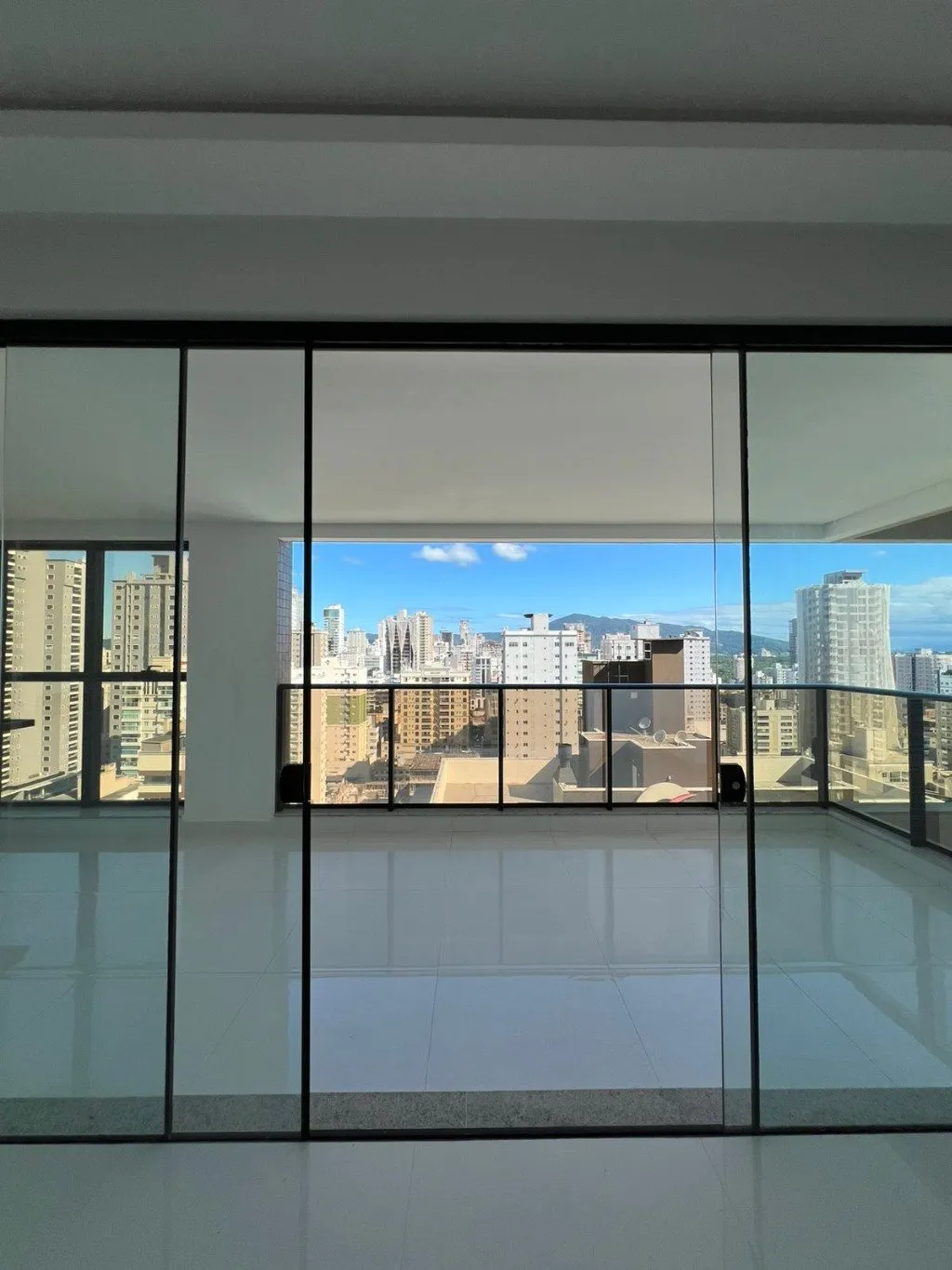Apartamentos em Itapema - foto 1