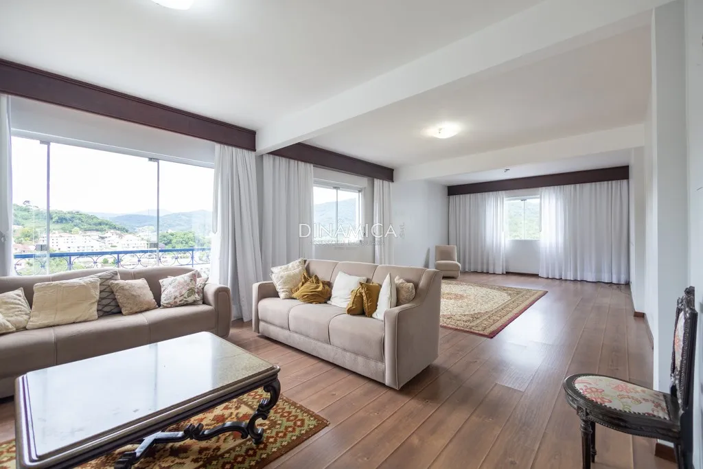 Apartamento com facilidade de negociação à venda no bairro Garcia em Blumenau! - foto 1