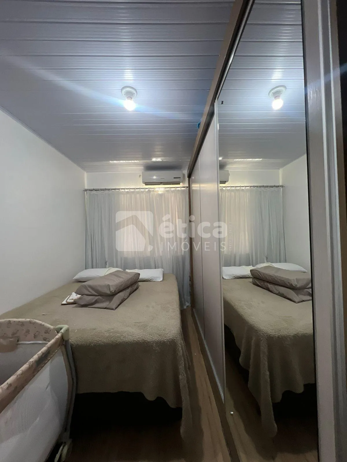 Casa Germinada com 2 Quartos, Ar Condicionado e Ampla Área de Serviço — foto 3