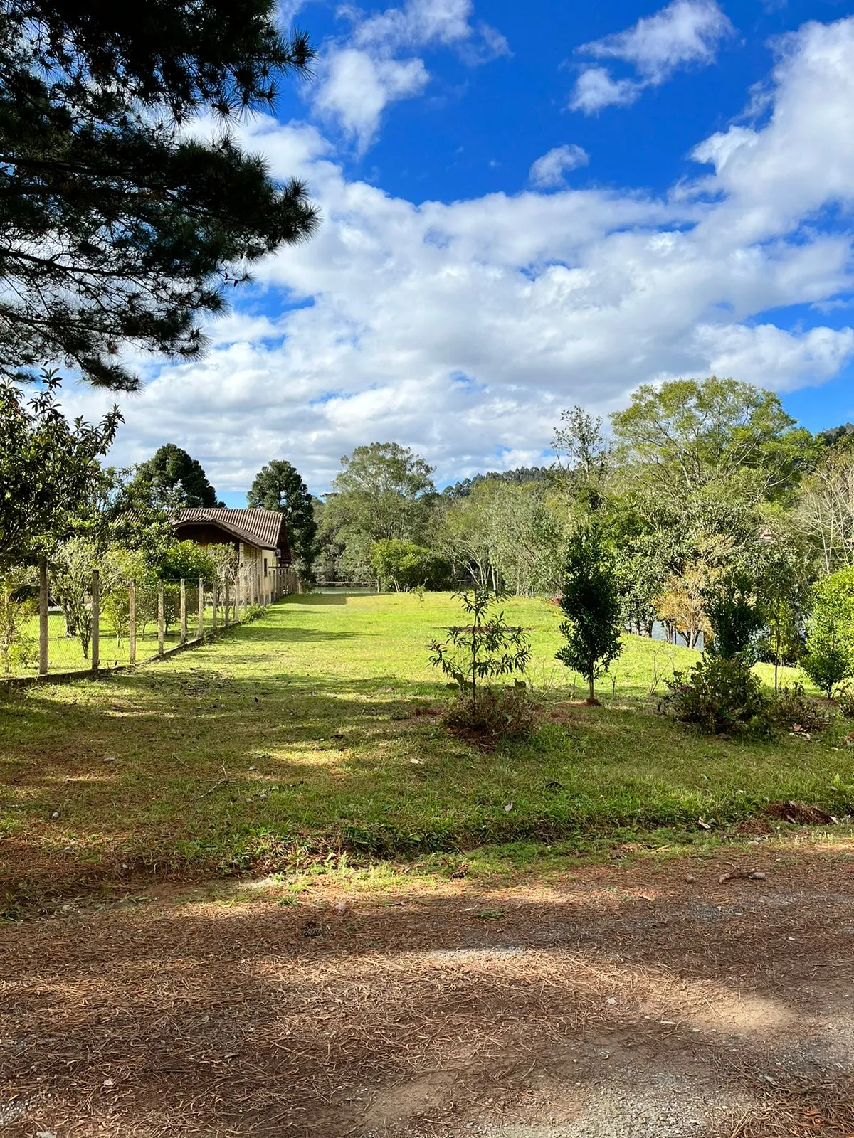 Terreno em loteamento de alto padrão na barragem em Alto Cedros. — foto 6