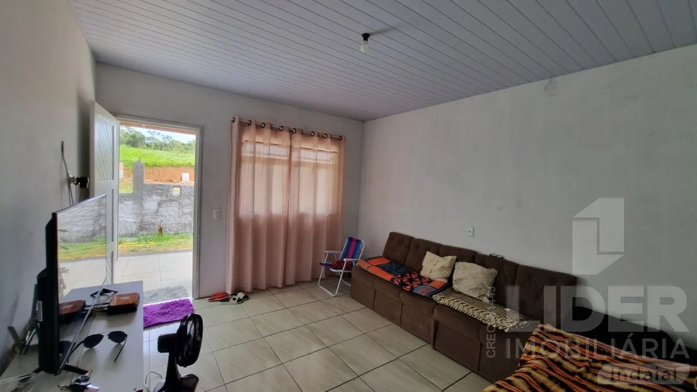 Casa com 03 quartos Bairro Benedito — foto 4