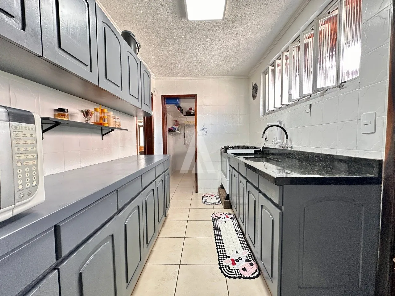 Casa com 1 suíte(s) mais 2 quarto(s) à venda no bairro Santo Antônio em Joinville, por R$ 1.350.000,00. — foto 7
