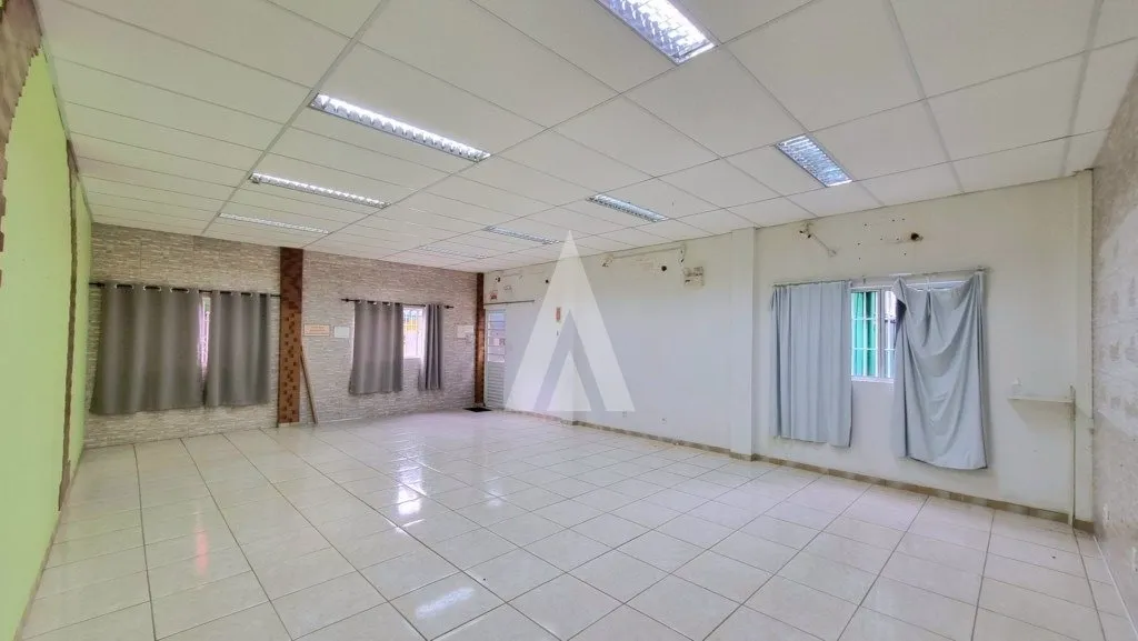 Casa Comercial à venda no bairro Anita Garibaldi em Joinville, por R$ 1.200.000.00. — foto 6