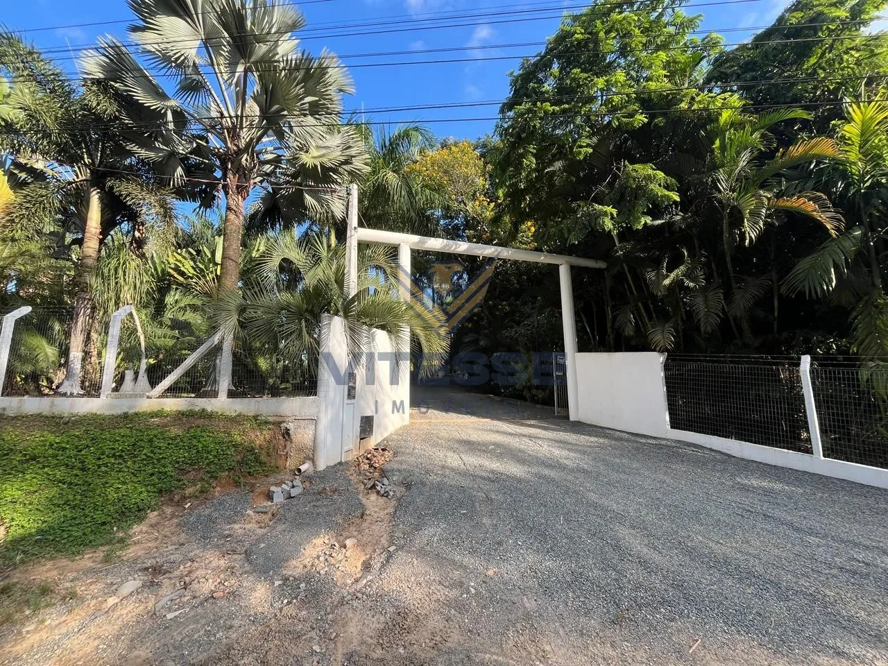 Chácara com localização perfeita a apenas 5min do centro de Indaial! - foto 1