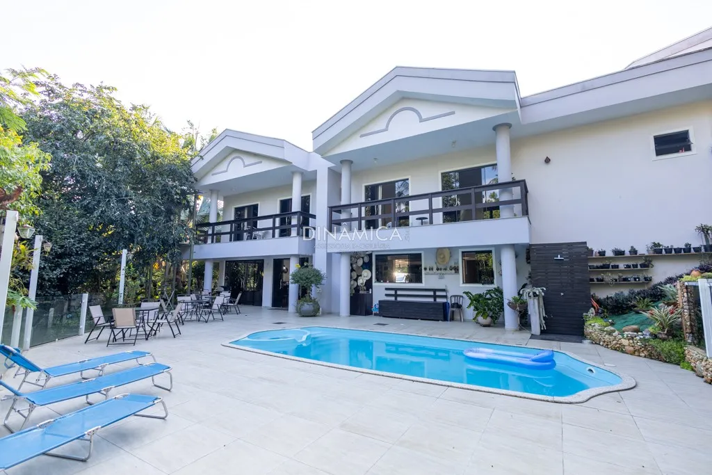 Casa Exclusiva em Blumenau - Paraíso privativo com riacho e lagoa! — foto 2