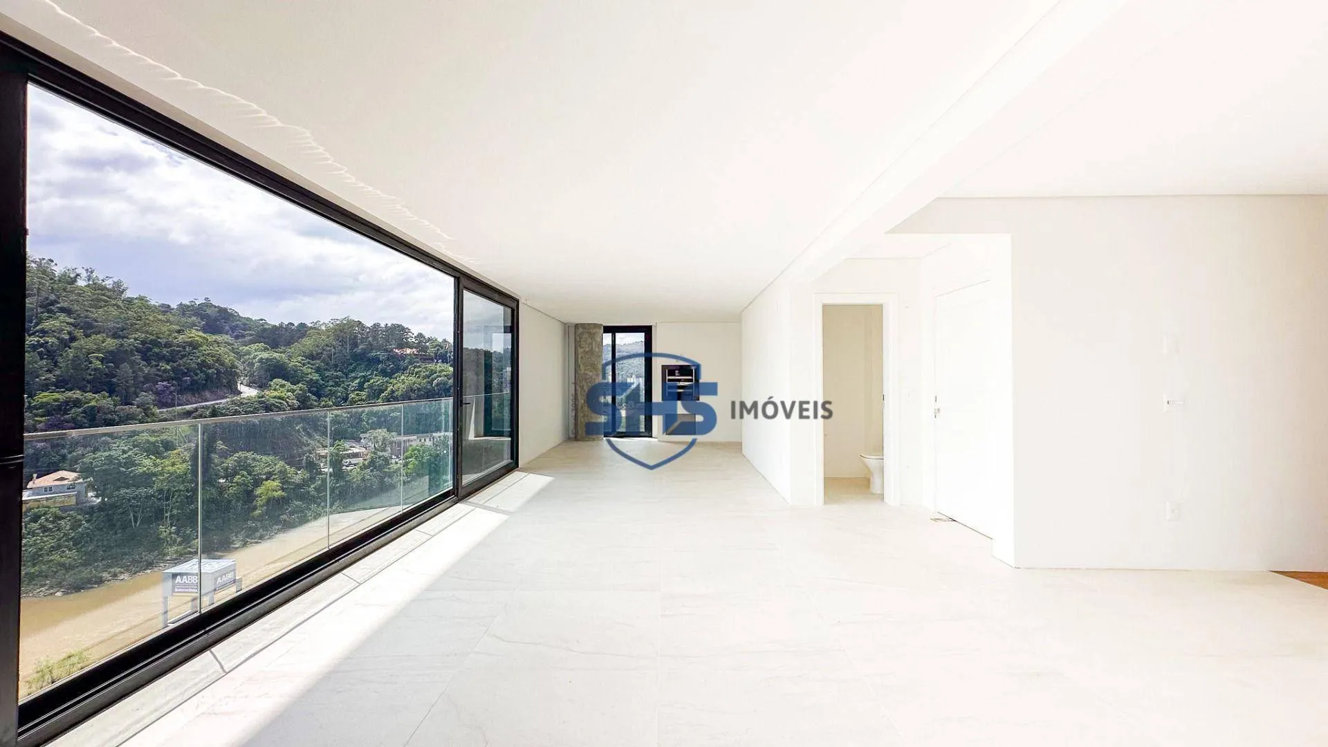 Apartamento com 3 suites à venda, 179 m por R$ 2.350.000 - Ponta Aguda - Blumenau/SC - foto 1