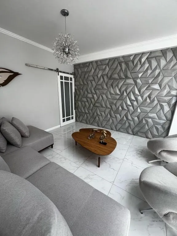 Casa à venda com 4 quartos e 4 suítes, 4 vagas, 836m² na RUA JOSÉ BONIFÁCIO no Glória, Joinville — foto 3