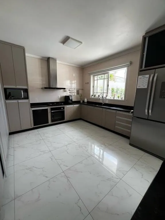 Casa à venda com 4 quartos e 4 suítes, 4 vagas, 836m² na RUA JOSÉ BONIFÁCIO no Glória, Joinville — foto 7