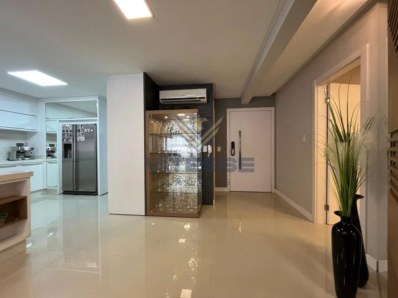 Cobertura 100% mobiliada — foto 2