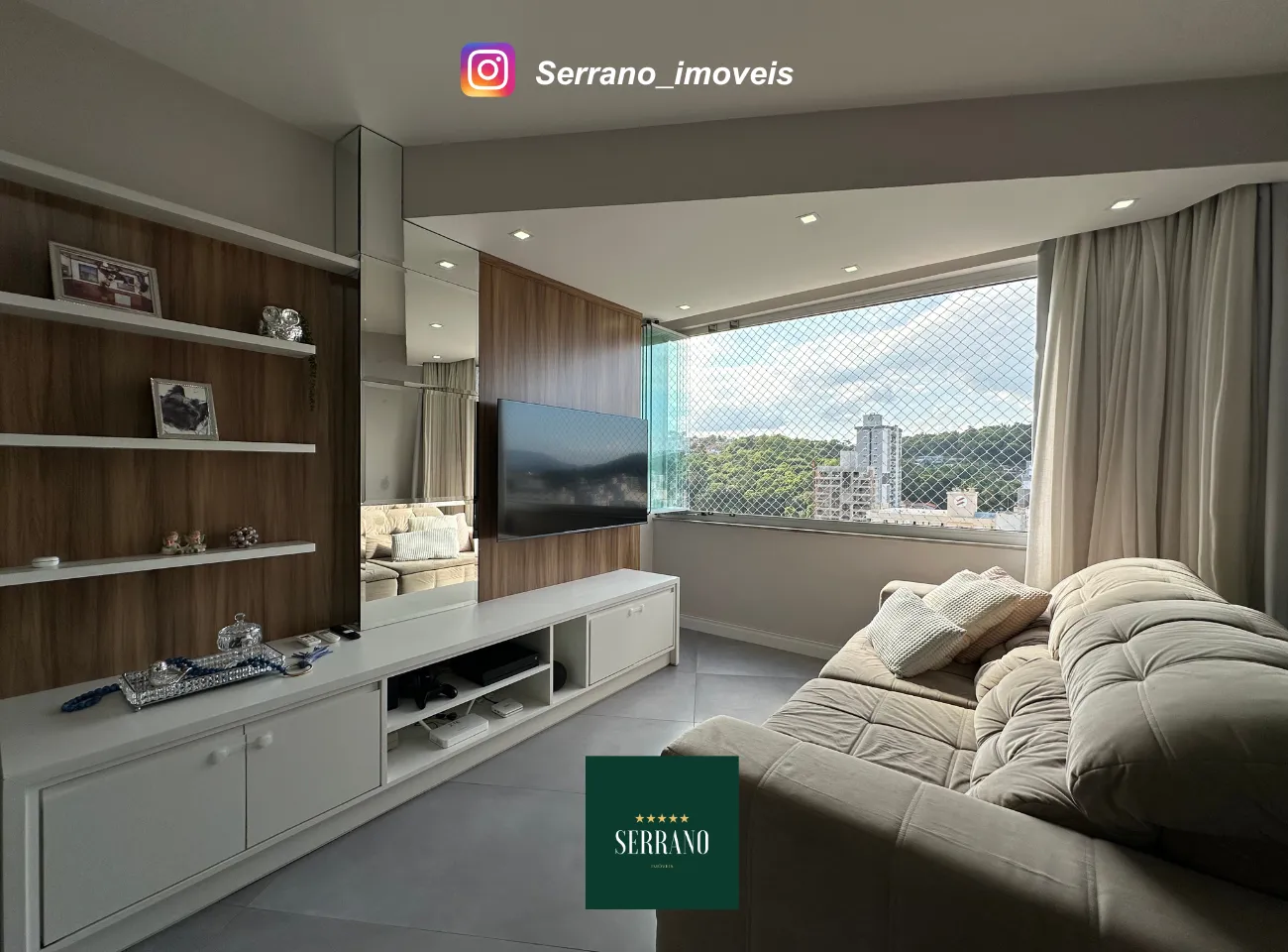 Apartamento MOBILIADO em Andar Alto com Área de Lazer - foto 1