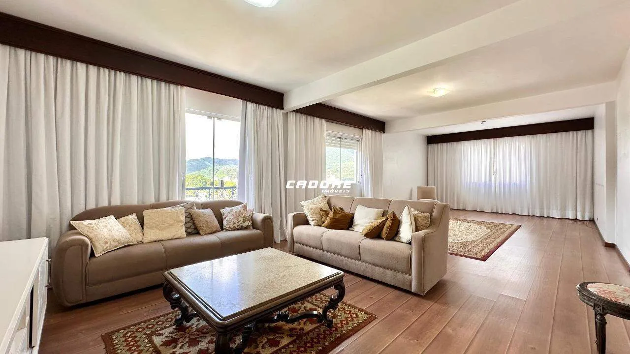Se você busca um imóvel espaçoso, este apartamento é o lugar ideal para você. - foto 1