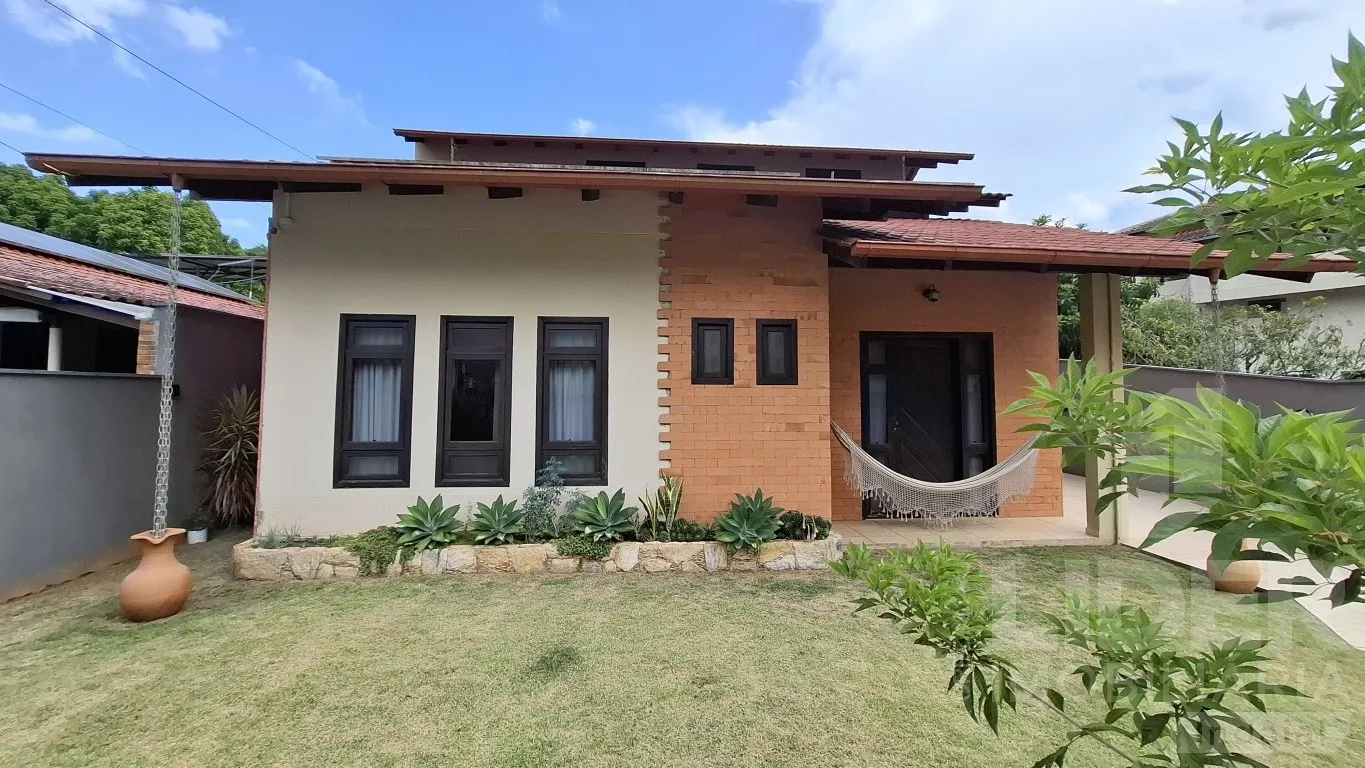 Casa com 205,20m de área construída e área de festas com piscina no bairro do Sol - foto 1
