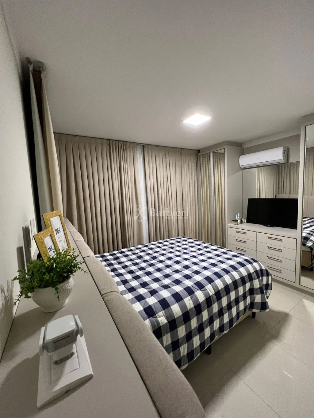 Cobertura Duplex mobiliada e decorada com 3 suítes na praia de Mariscal em Bombinhas/SC — foto 7