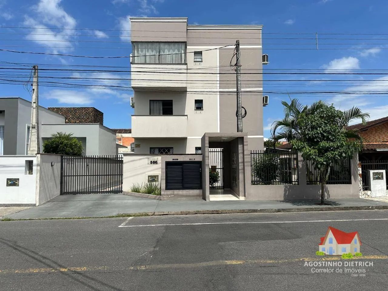 Apartamento No 3 Piso C/02 Quartos + Moveis Planejados + Garagem Coberta No Bairro Aventureiro! - foto 1