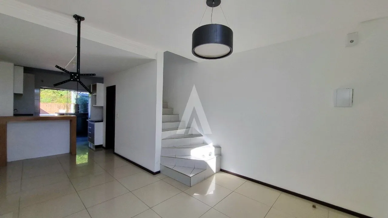 Sobrado Geminado com 2 quarto(s) à venda no bairro Santa Catarina em Joinville, por R$ 380.000,00 — foto 5