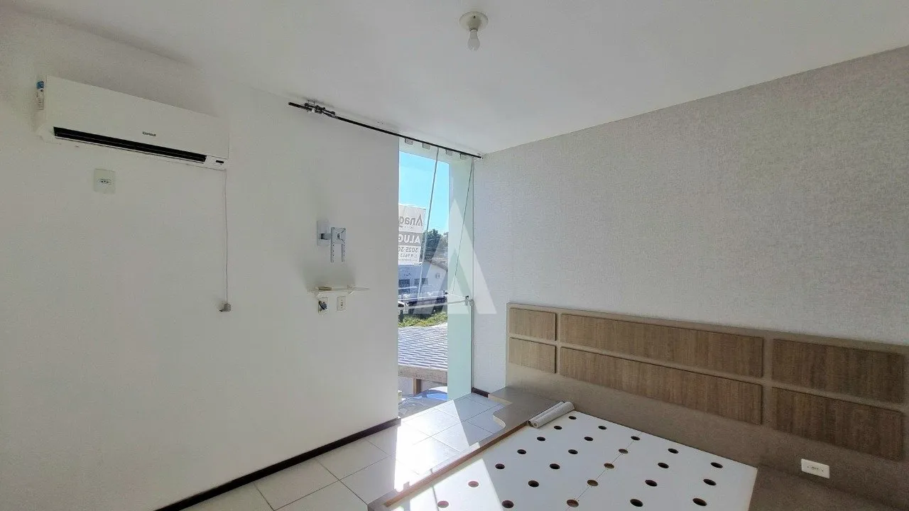 Sobrado Geminado com 2 quarto(s) à venda no bairro Santa Catarina em Joinville, por R$ 380.000,00 — foto 6