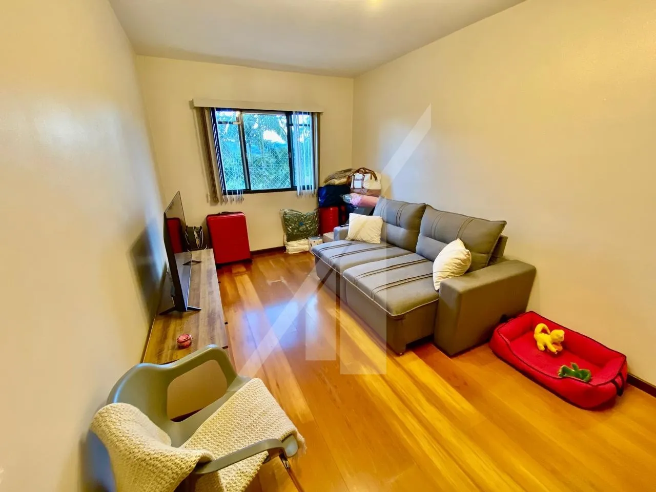 APARTAMENTO COM TRÊS DORMITÓRIOS, MOBILIADO, UMA VAGA DE GARAGEM - BAIRRO SALTO WEISSBACH — foto 2
