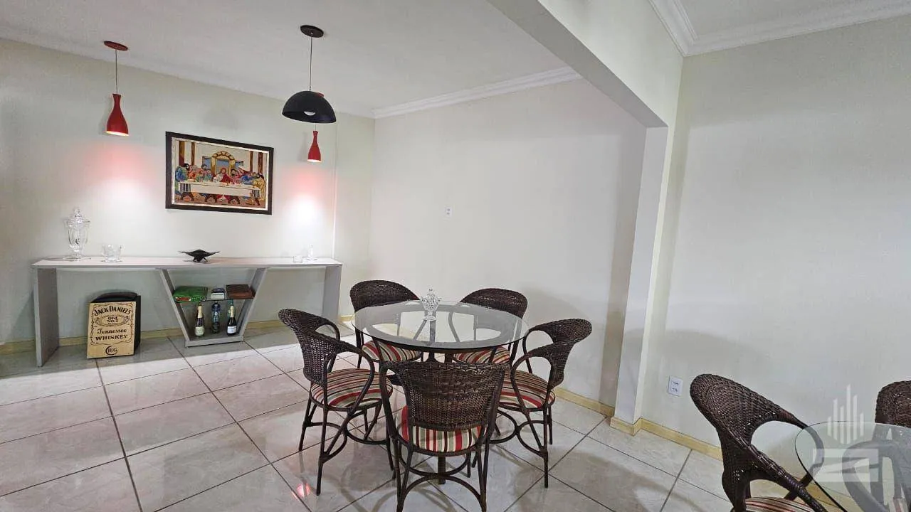 Casa com 3 dormitórios à venda, 464 m por R$ 2.350.000,00 - Velha - Blumenau/SC - foto 1