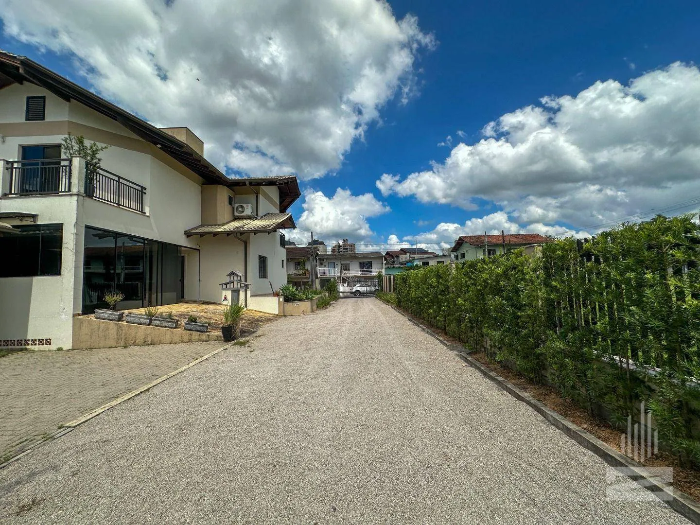 Casa com 3 dormitórios à venda, 284 m por R$ 1.490.000,00 - Coloninha - Gaspar/SC — foto 2