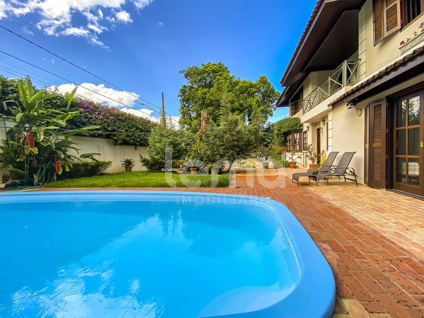 Casa com Filosofia de Vida Ligada à Natureza no Loteamento Belverdere, Bairro Água Verde! — foto 2