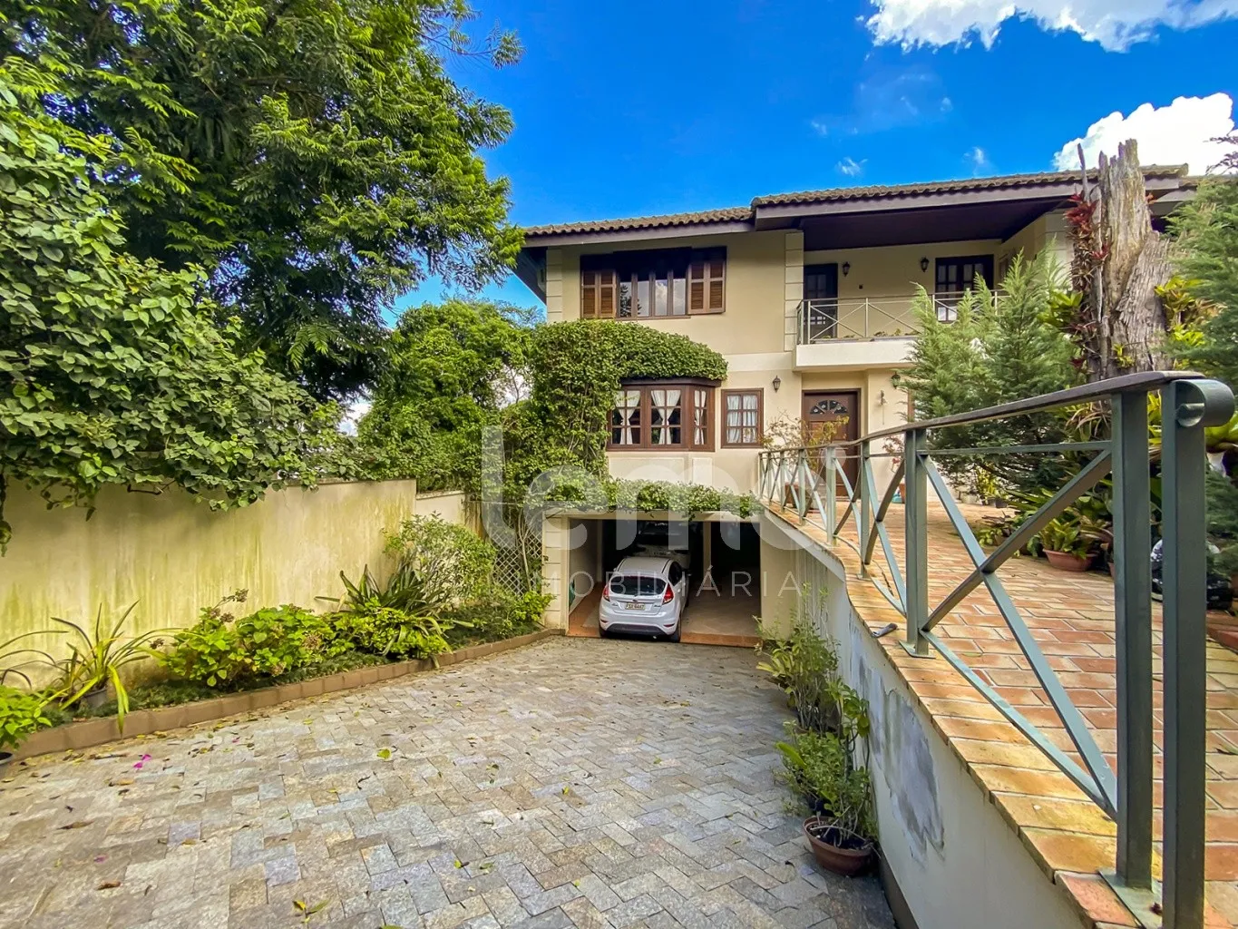 Casa com Filosofia de Vida Ligada à Natureza no Loteamento Belverdere, Bairro Água Verde! — foto 3