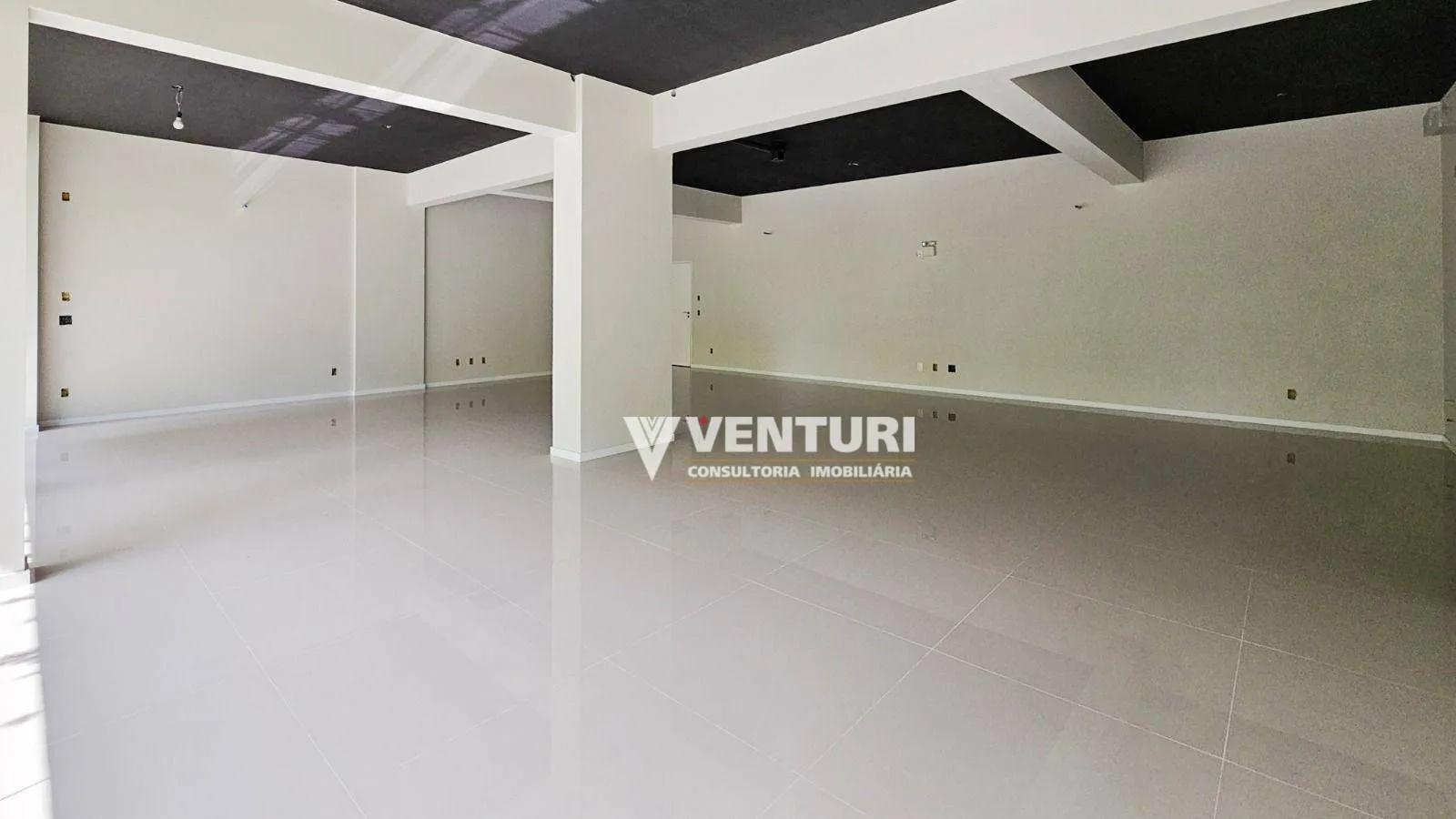 Sala próximo Forum e Parque Ramiro — foto 5