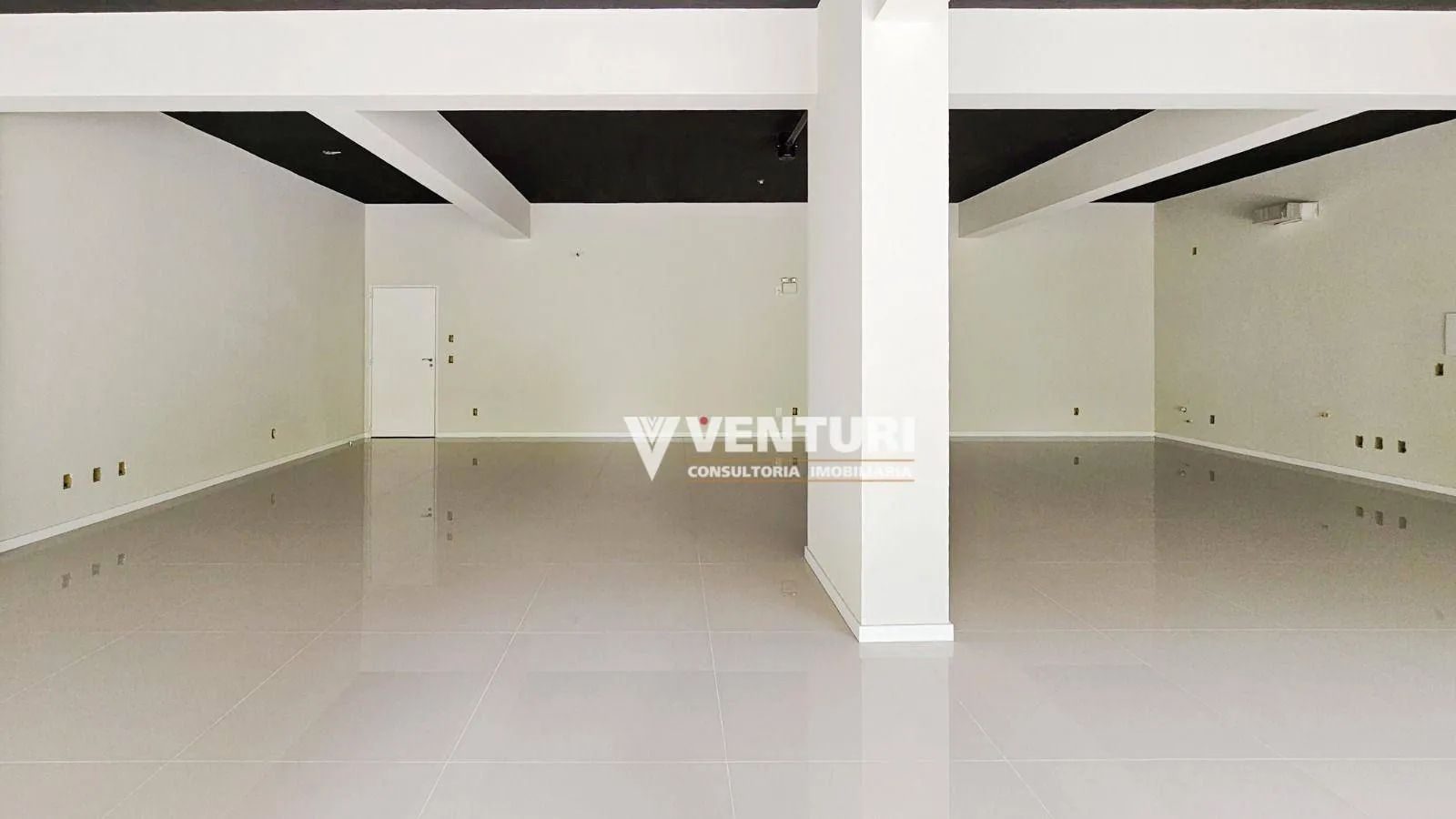 Sala próximo Forum e Parque Ramiro — foto 7