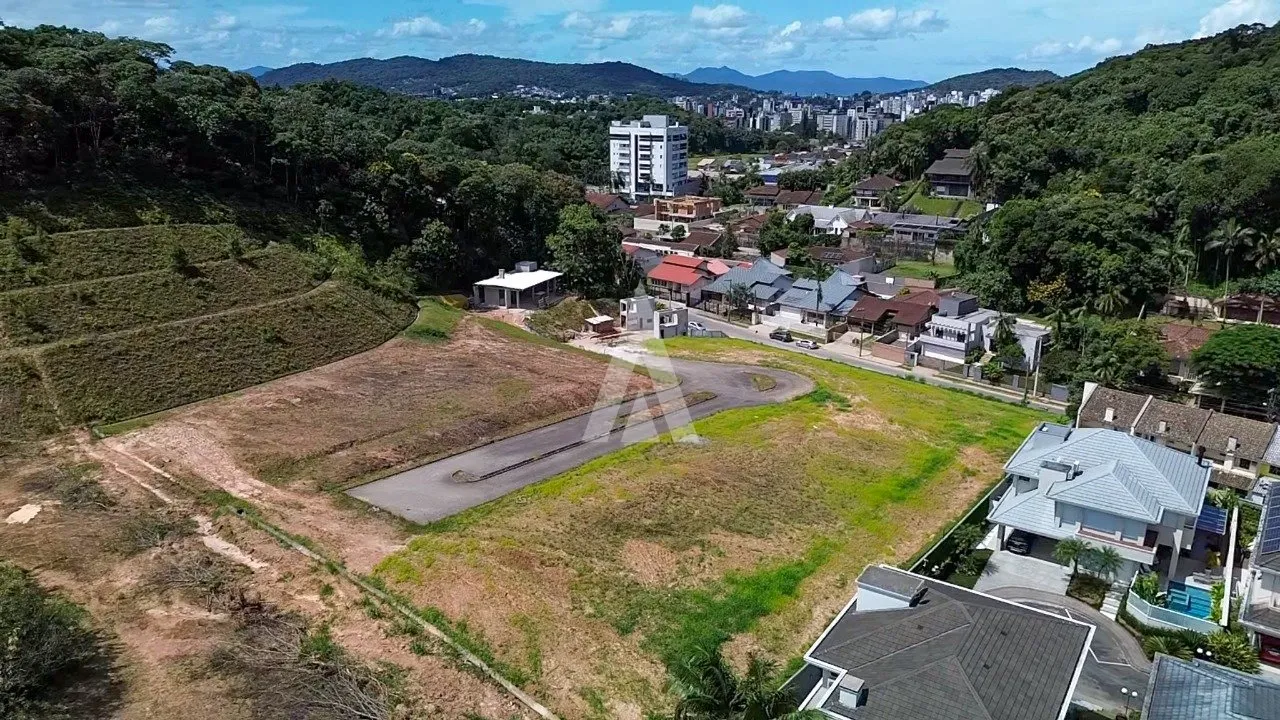 Terreno Condomínio à venda no bairro AMERICA em Joinville, por R$ 1.126.597.50. — foto 6
