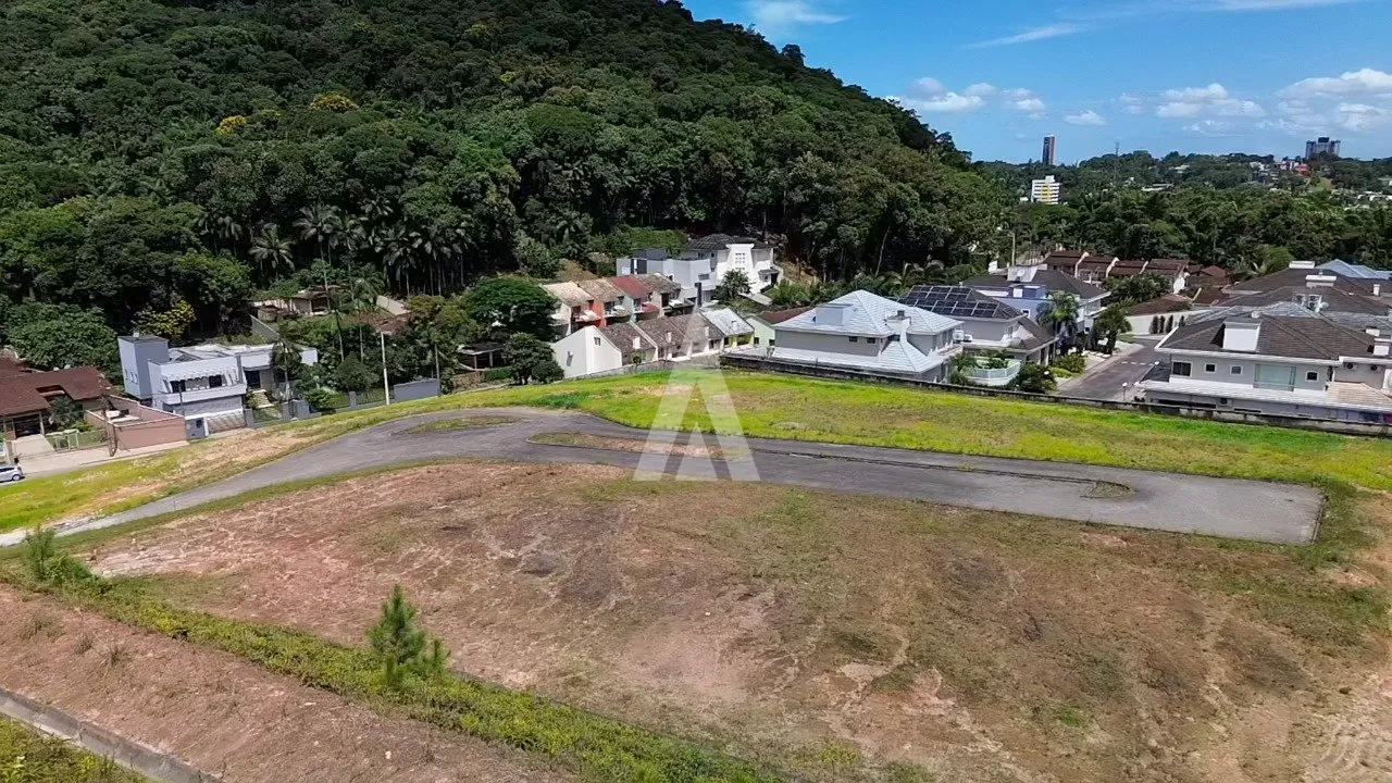 Terreno Condomínio à venda no bairro AMERICA em Joinville, por R$ 1.126.597.50. — foto 2