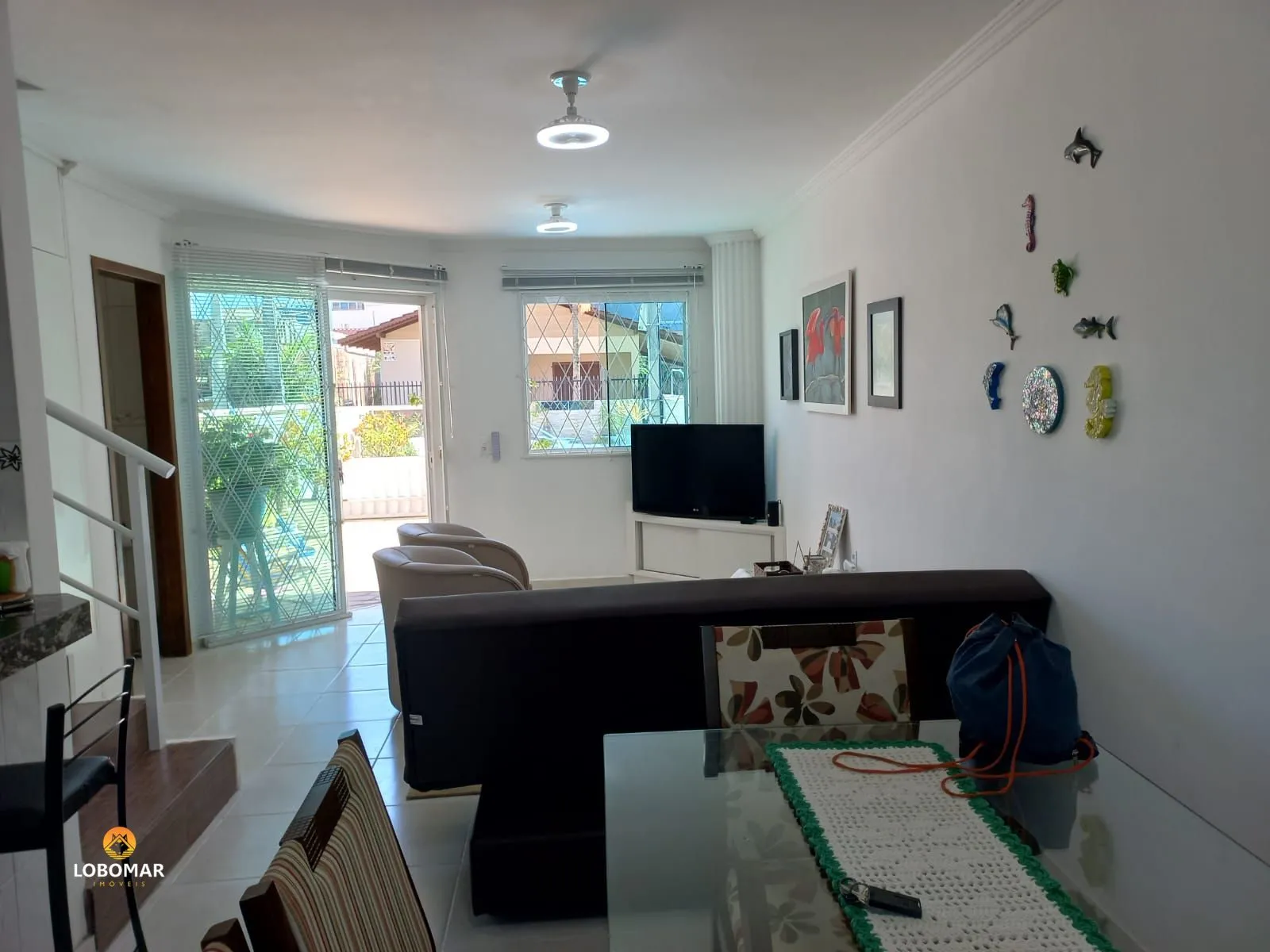 Sobrado com piscina mobiliado com 03 dormitórios, à apenas 250m do mar, no centr — foto 6