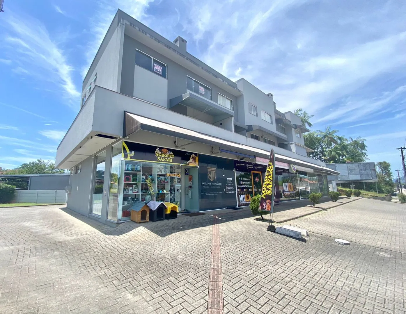 Sala comercial à venda no bairro Quintino em Timbó/SC - foto 1