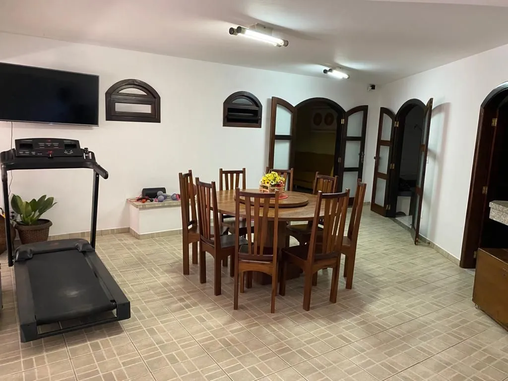 Casa com 4 dormitórios à venda no bairro Centro em Pomerode/SC — foto 4