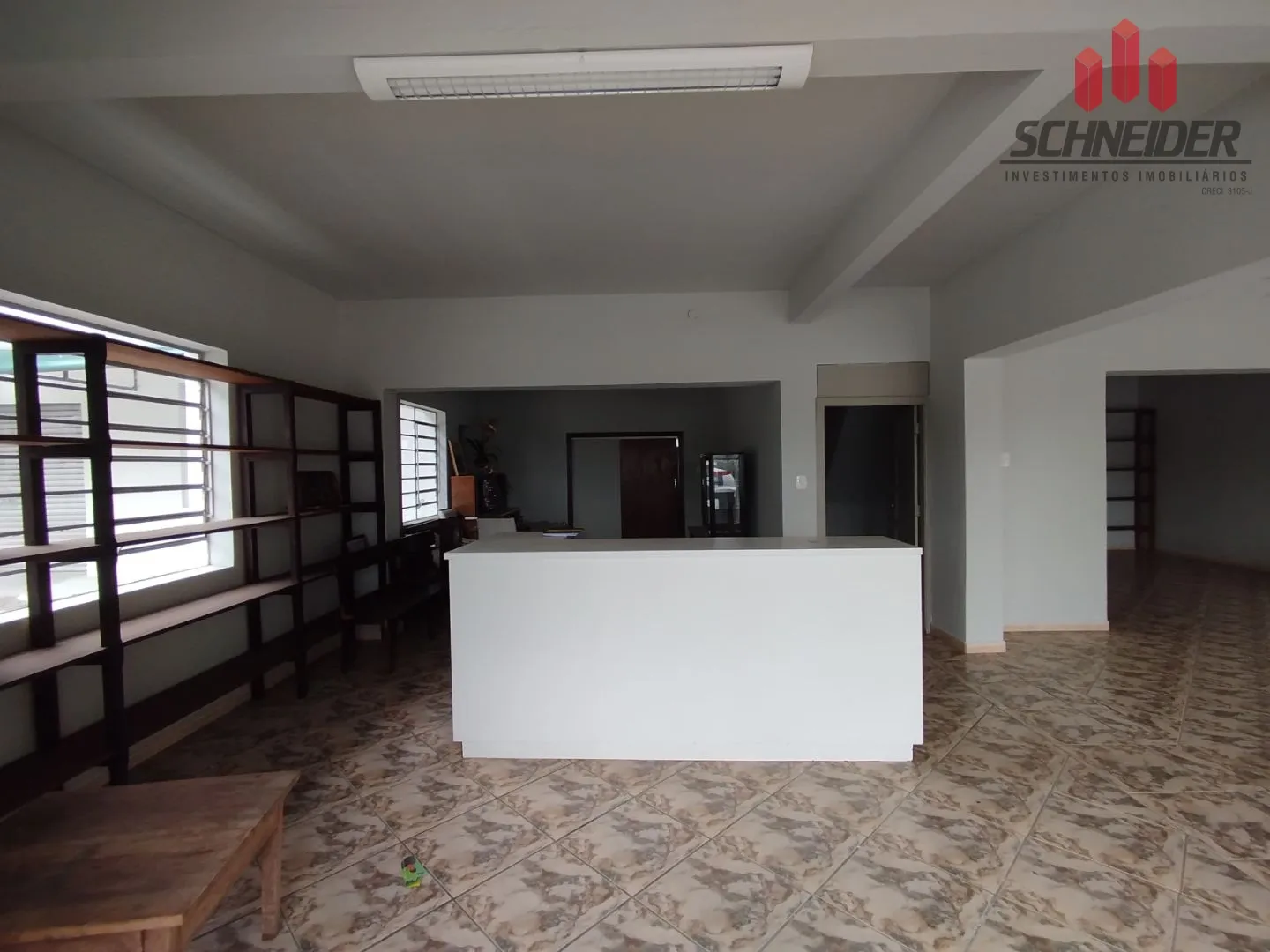 Sala comercial para alugar no bairro Carijós em Indaial/SC — foto 4