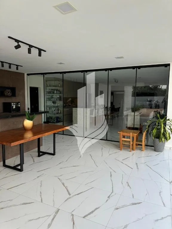 Residência moderna com piscina no bairro Fortaleza Alta — foto 4