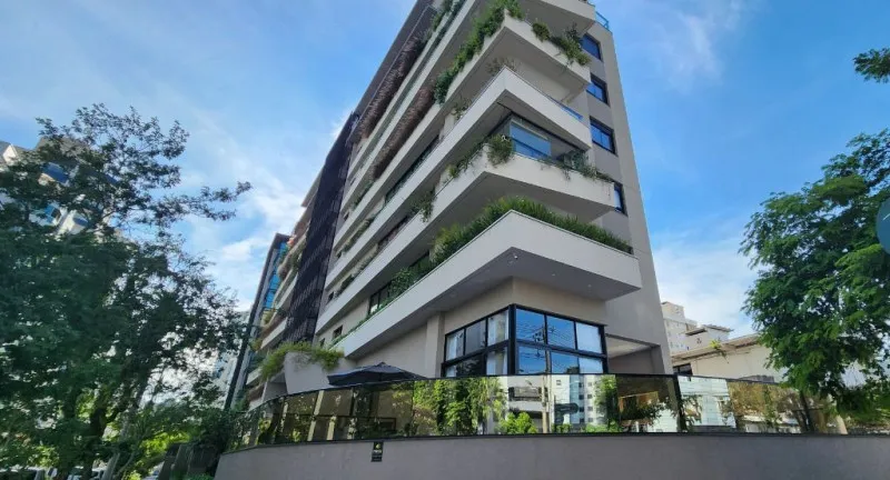 Apartamento com 4 dormitórios (sendo 4 suites) à venda, 220 m por R$ 2.500,000 - Centro (Blumenau) - Blumenau/SC - foto 1