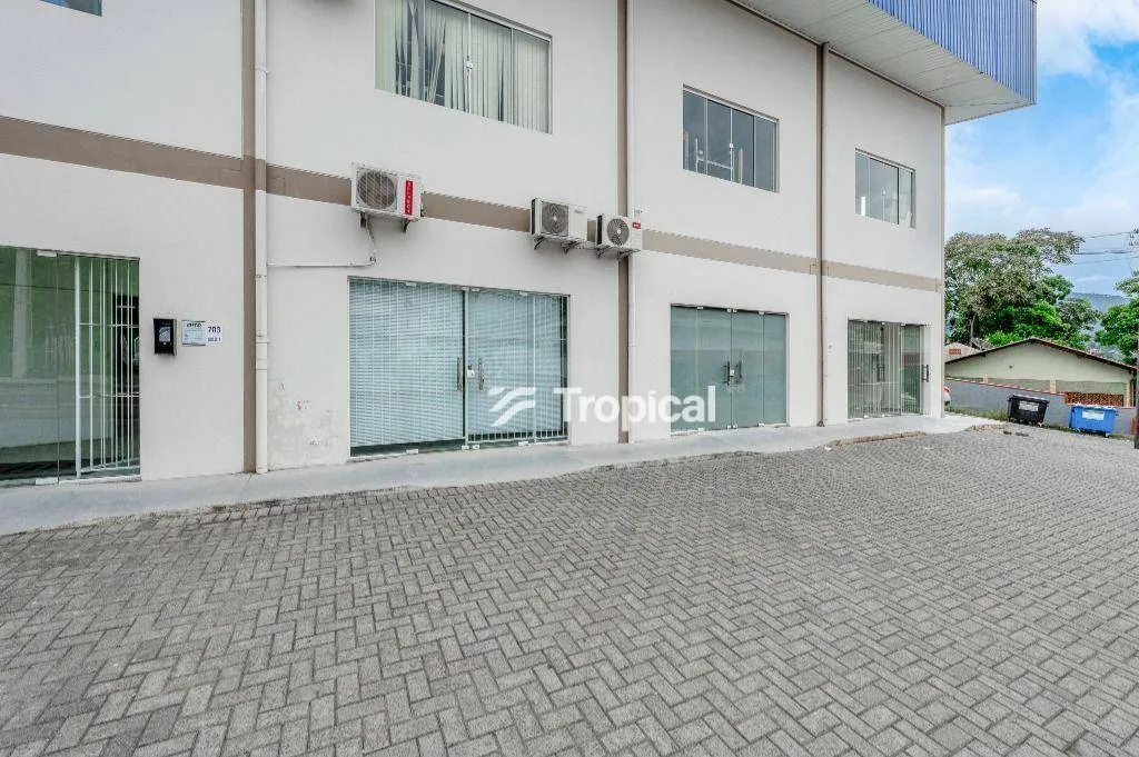 Loja para alugar por R$ 4.000,00/mês - Água Verde - Blumenau/SC — foto 2