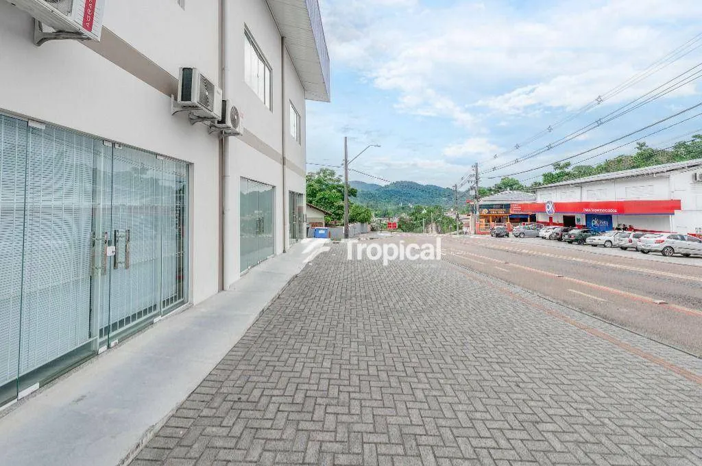 Loja para alugar por R$ 4.000,00/mês - Água Verde - Blumenau/SC — foto 4