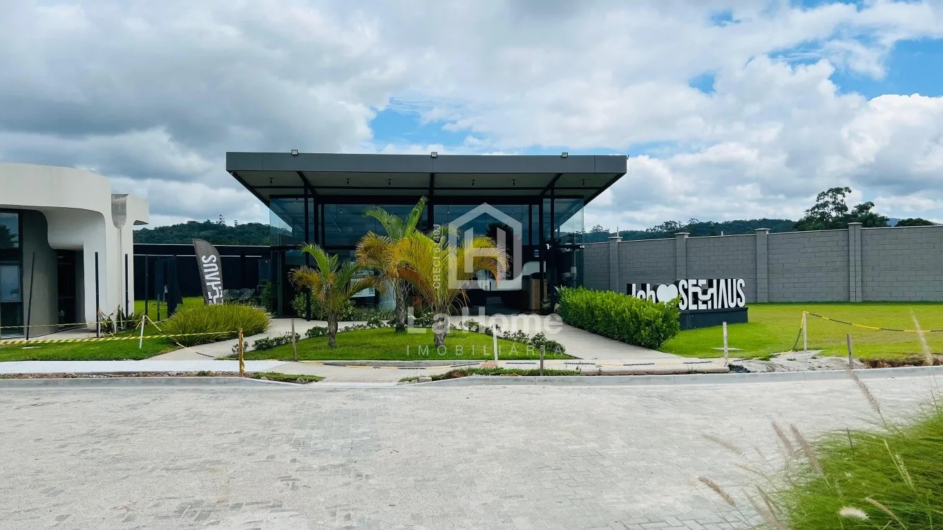 Terreno em condomínio fechado com estrutura e experiência de resort! ENTREGA PARCIAL DEZEMBRO 2025 — foto 2