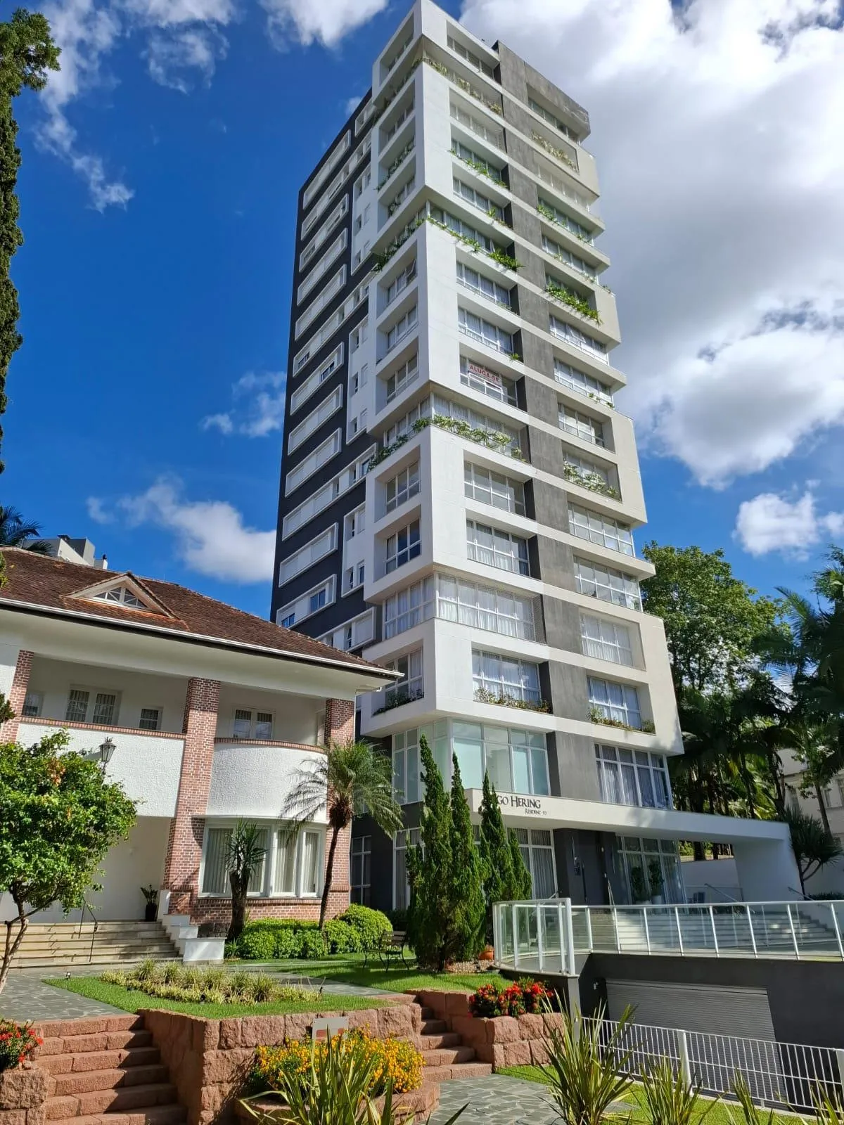 APARTAMENTO NOVO - MOBILIADO - foto 1