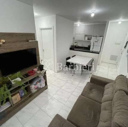 Apartamento térreo com 2 quartos e 1 vaga de garagem no bairro Água Verde em Blumenau/SC — foto 2