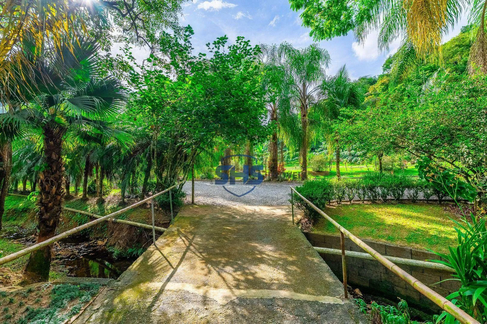 Lindo Sítio com água corrente e nascentes em Blumenau. — foto 3