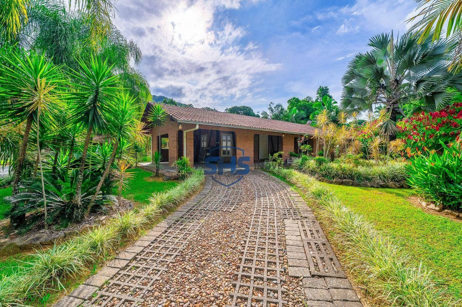 Lindo Sítio com água corrente e nascentes em Blumenau. — foto 4