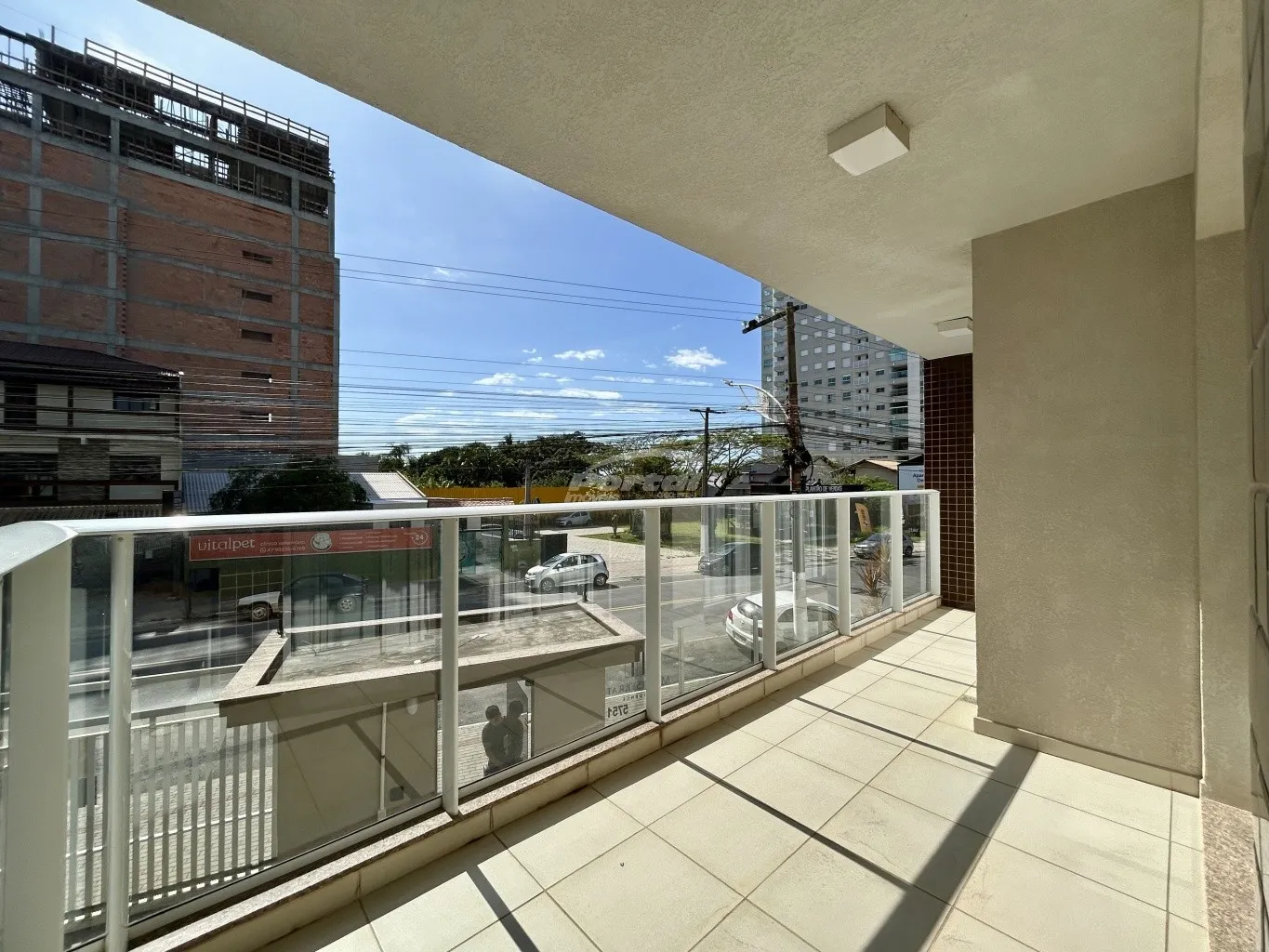Apartamento mobiliado disponível para locação no bairro Itacolomi - Balneário Piçarras/SC (Cód. 20956) - foto 1