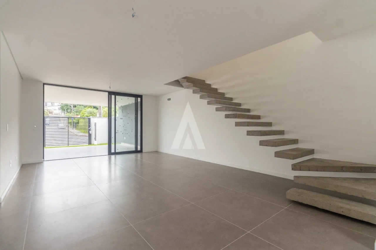 Casa Geminada com 3 suíte(s) à venda no bairro Saguaçu em Joinville, por R$ 1.420.000,00 — foto 4